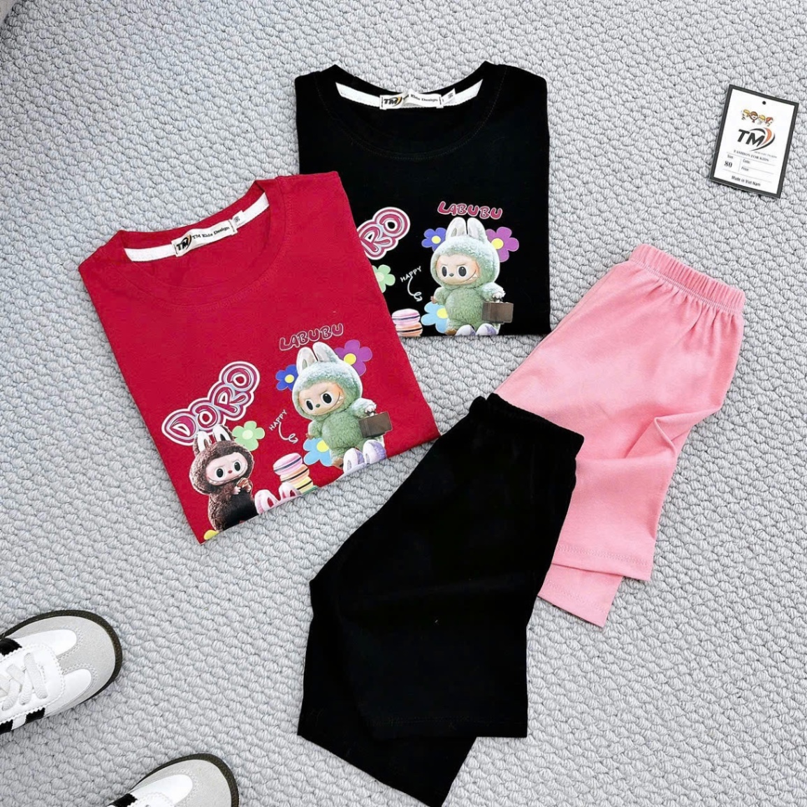 Sét áo labubu. Quần legging tm bé gái