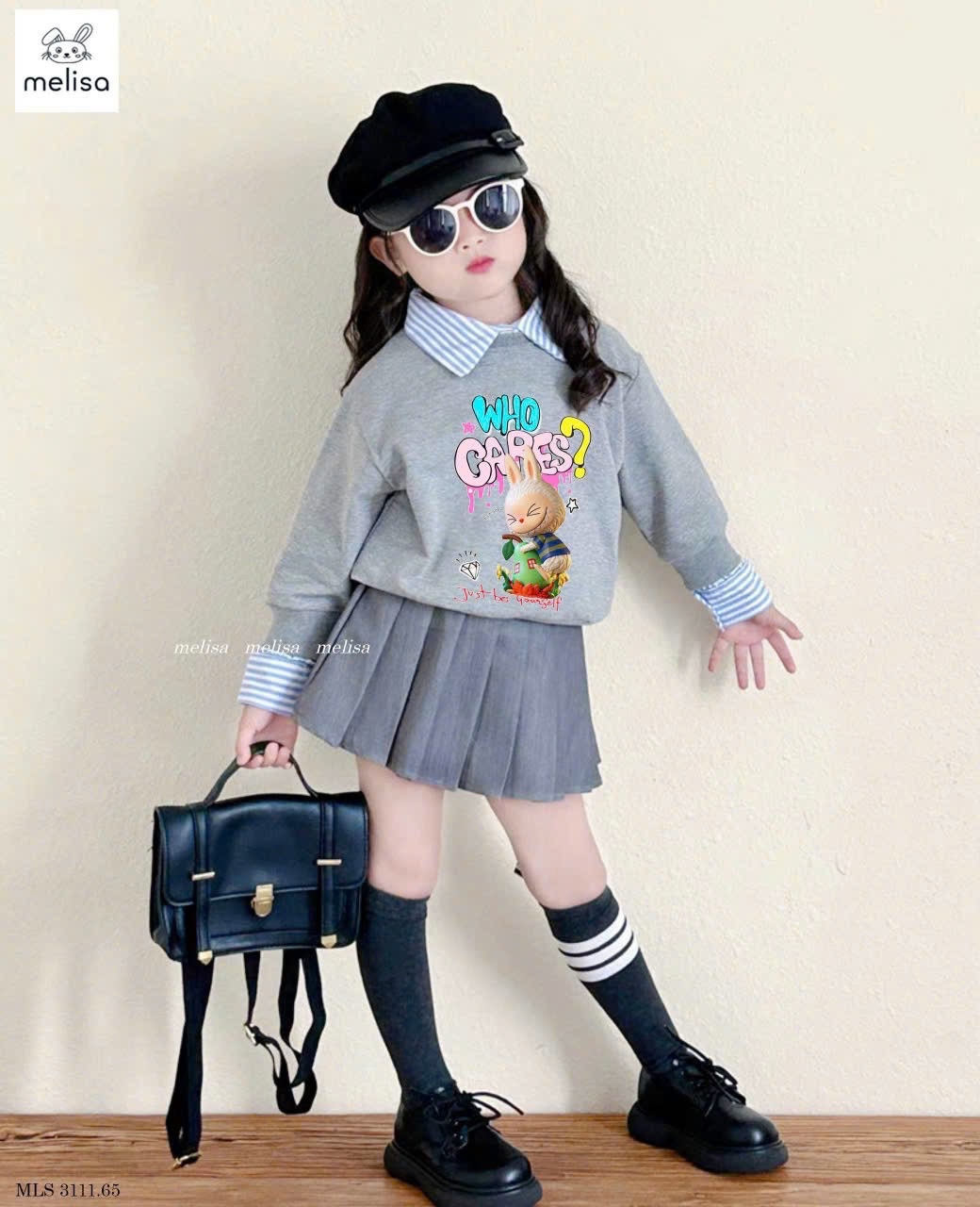 Sét áo ghi labubu phối cổ sơmi cv xếp ly bé gái