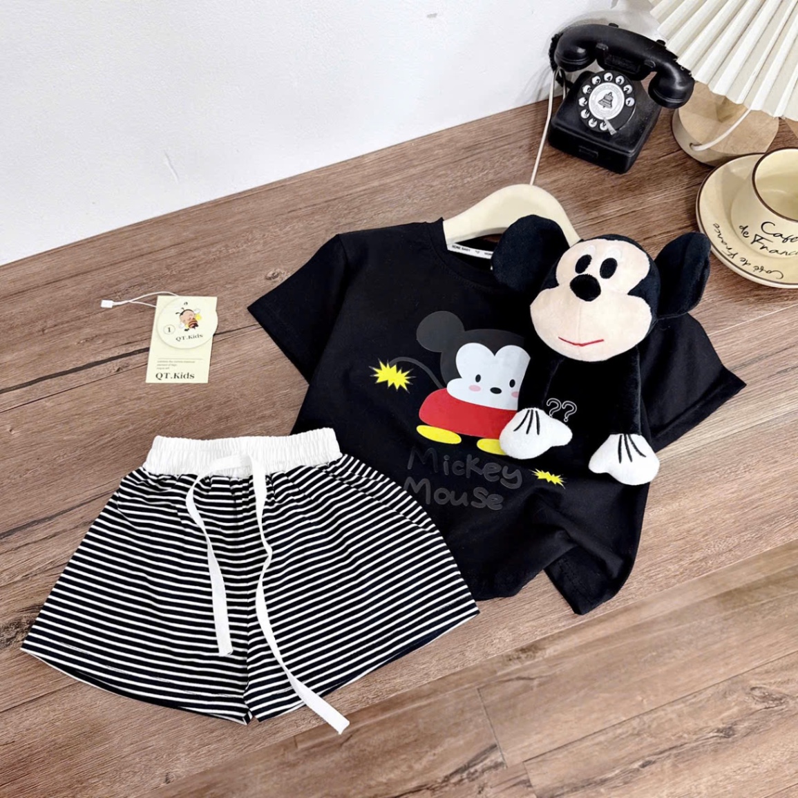 Sét bộ mickky quần sooc kẻ kèm miky to rời bé gái