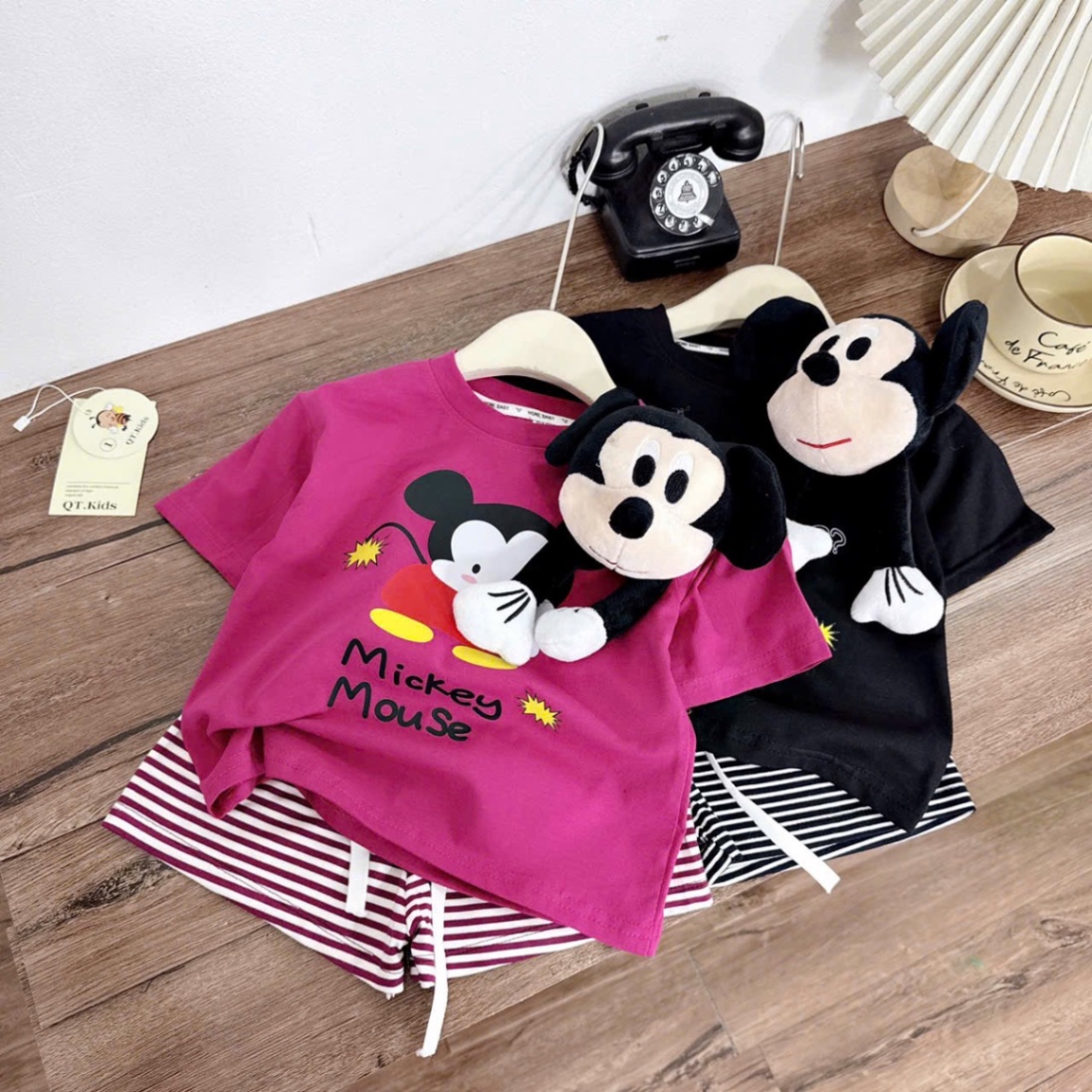 Sét bộ mickky quần sooc kẻ kèm miky to rời bé gái