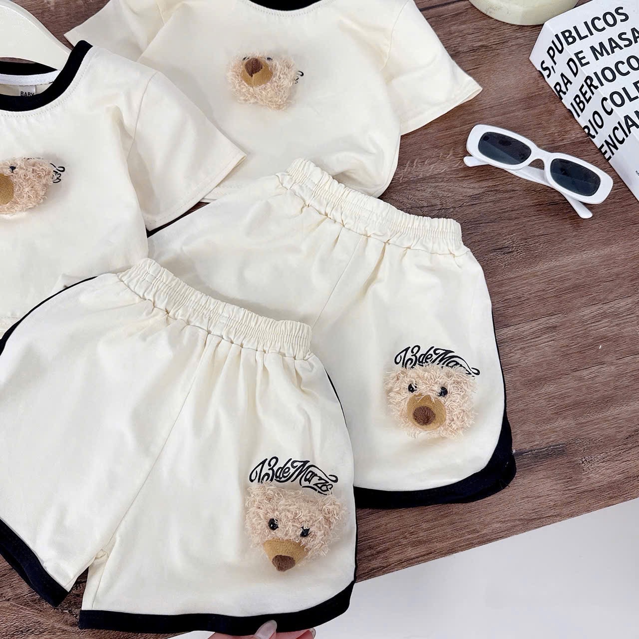 Sét bộ kem kèm gấu cho bé