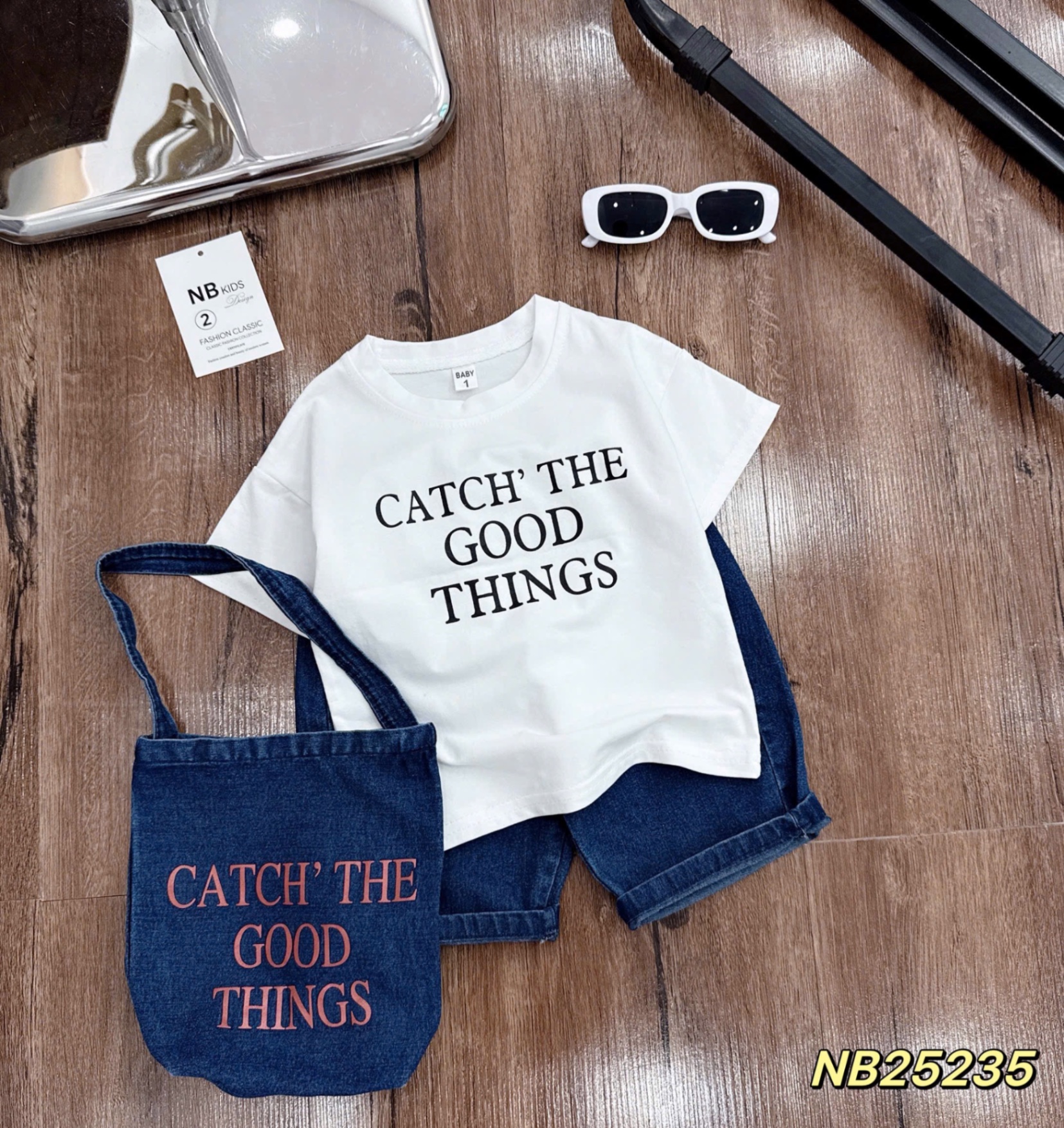 Sét bộ 3 chi tiết good thing quần bò bé gái
