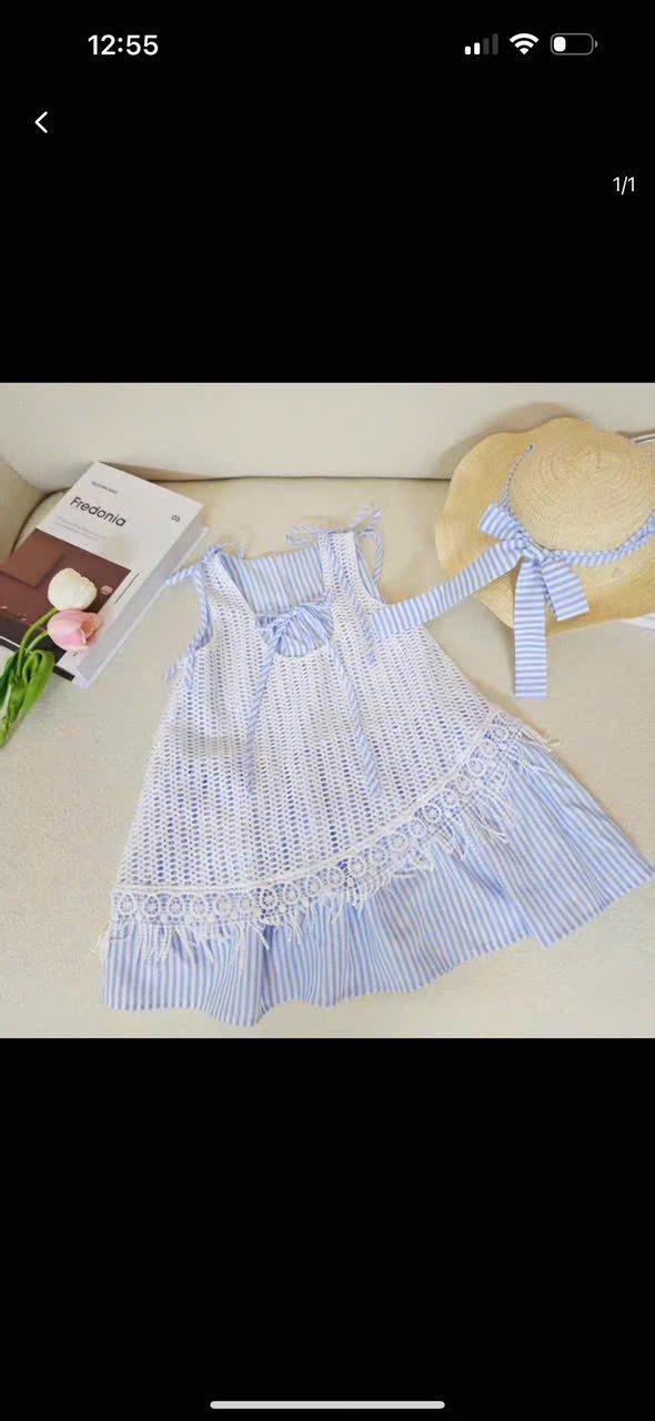 Sét váy xanh sọc áo lưới kèm mũ bé gái