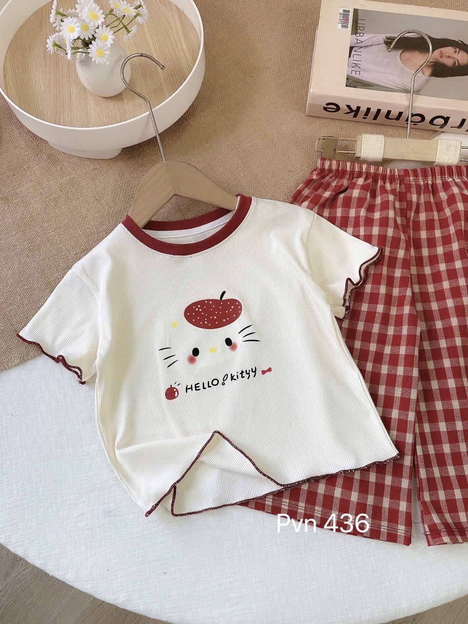Sét áo tăm helo quần xuông kẻ đỏ bé gái
