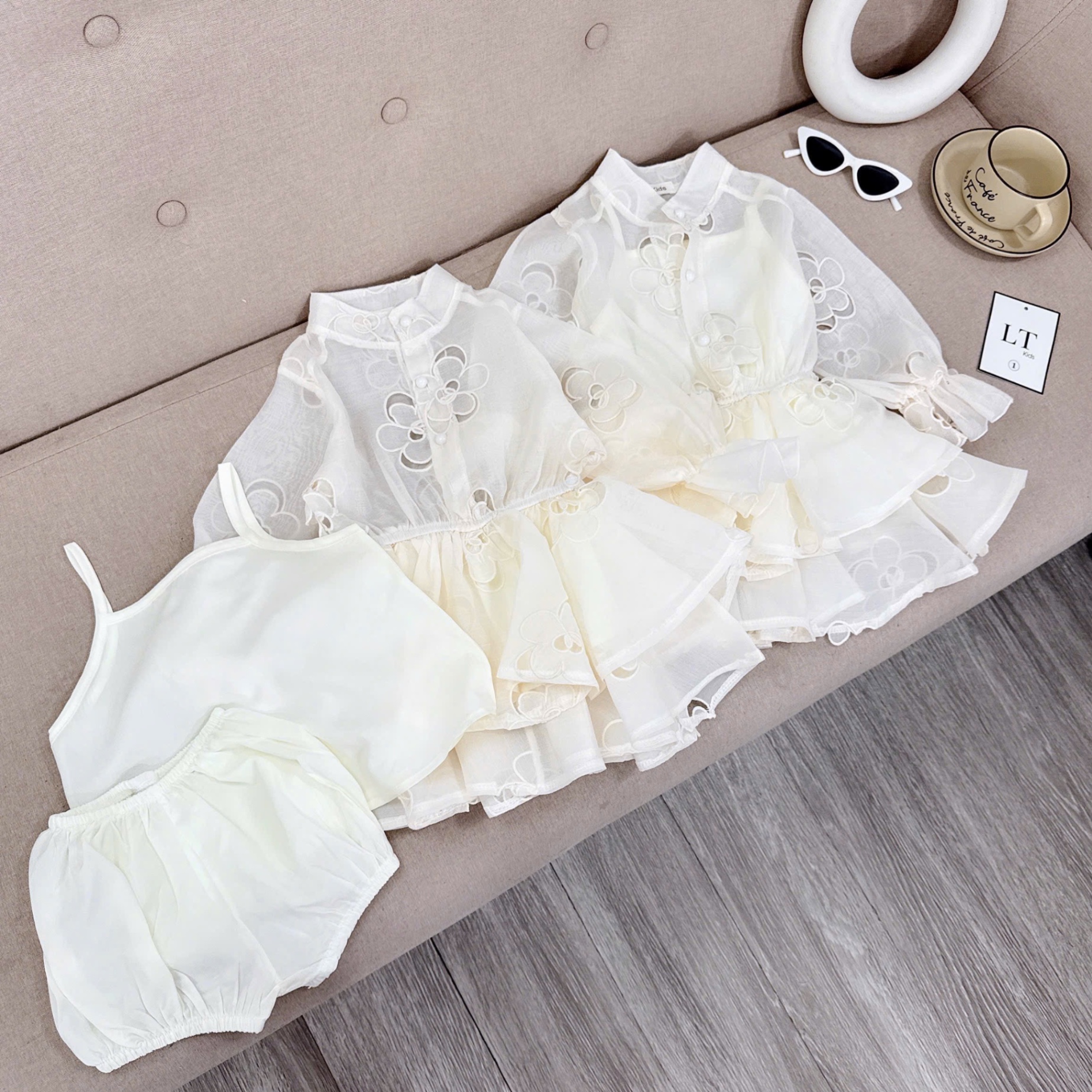 Sét jum ren có quần bảo hộ bé gái ( hàng shop)