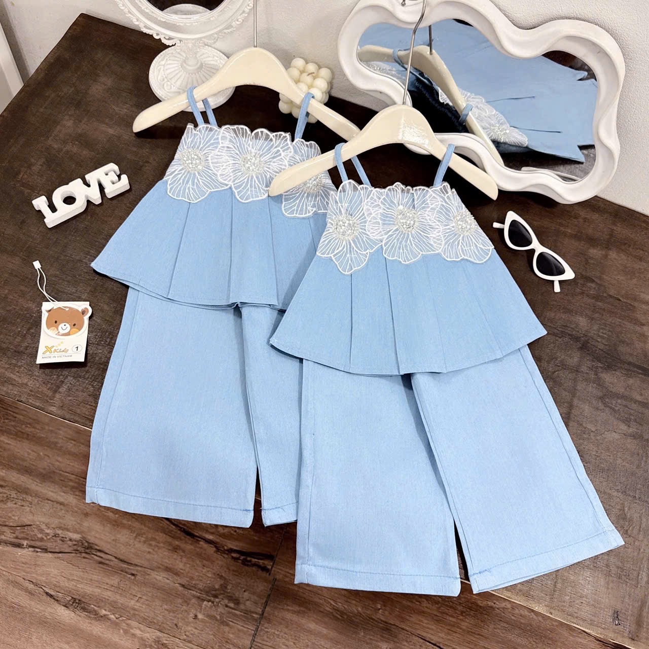 Sét bộ bò mềm 2 dây hoa ép quần xuông bé gái