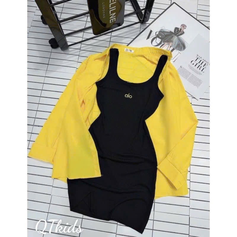 Sét 2 chi tiết váy đen alo+ áo sơ mi đuôi tôm bé gái