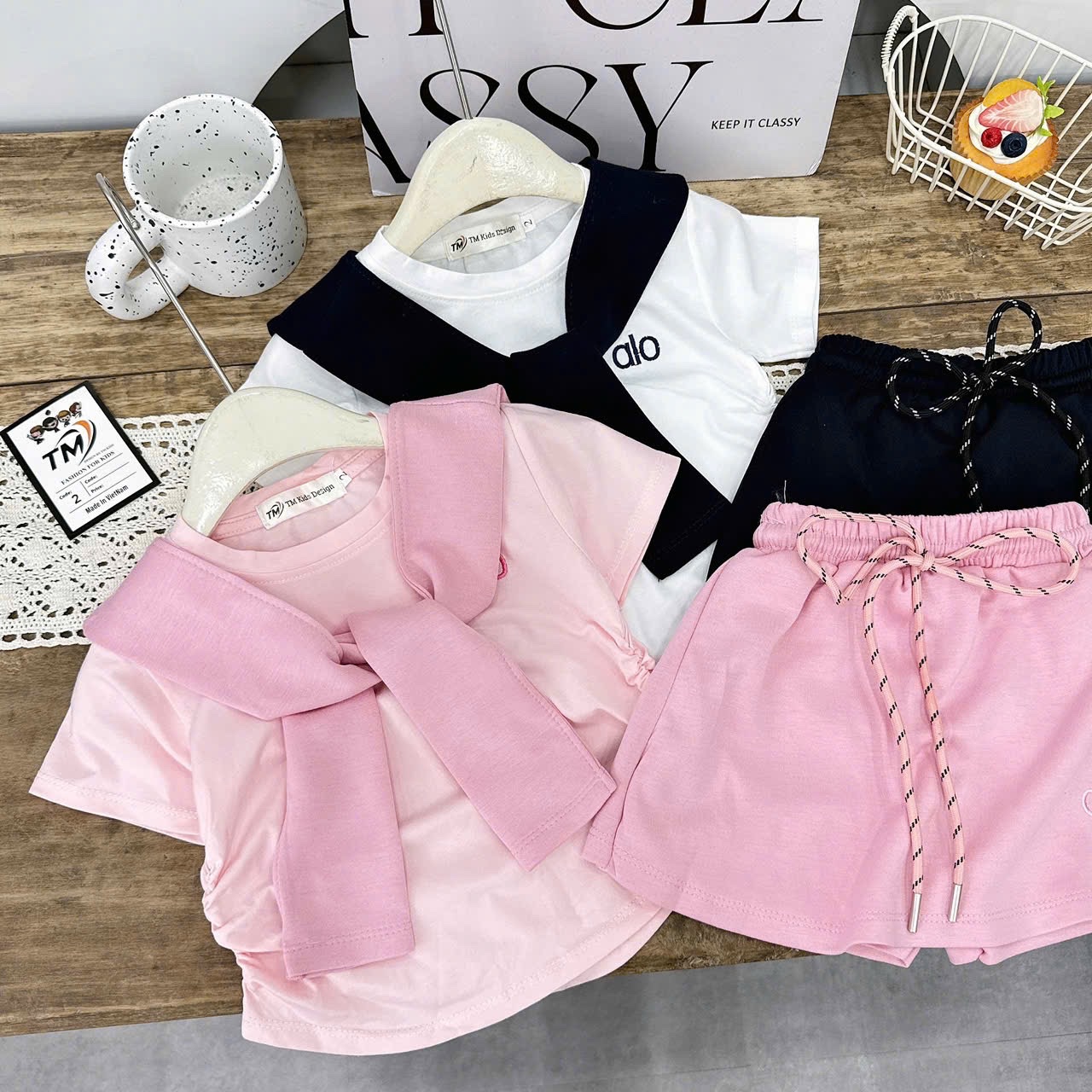 Sét bộ alo kèm khăn cho bé gái (tm)