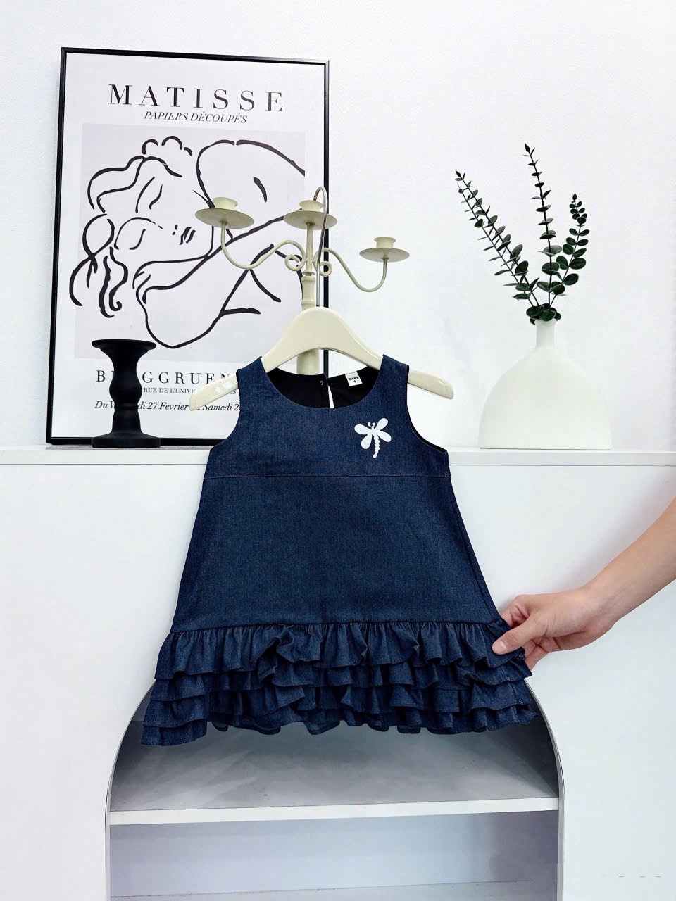 Váy bò tầng chuồn chuồn bé gái