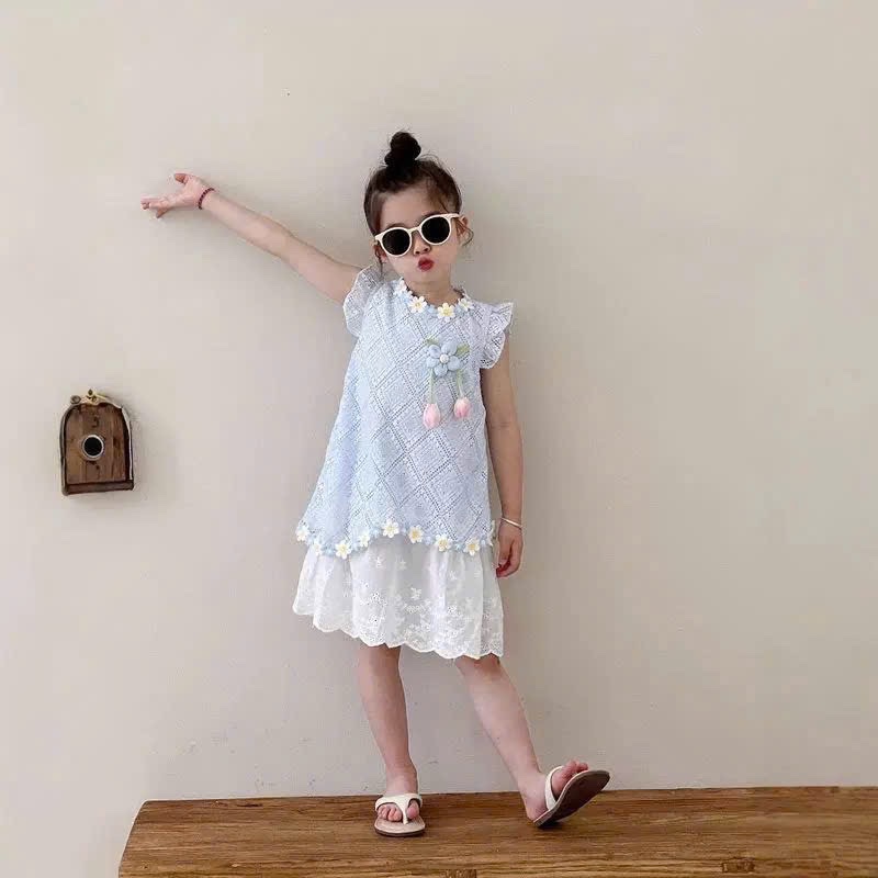 Váy xanh lưới hoa tuy lip bé gái