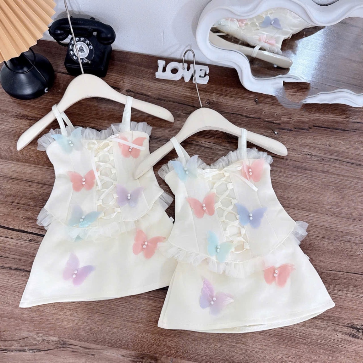 Sét 2 dây cv bướm bé gái