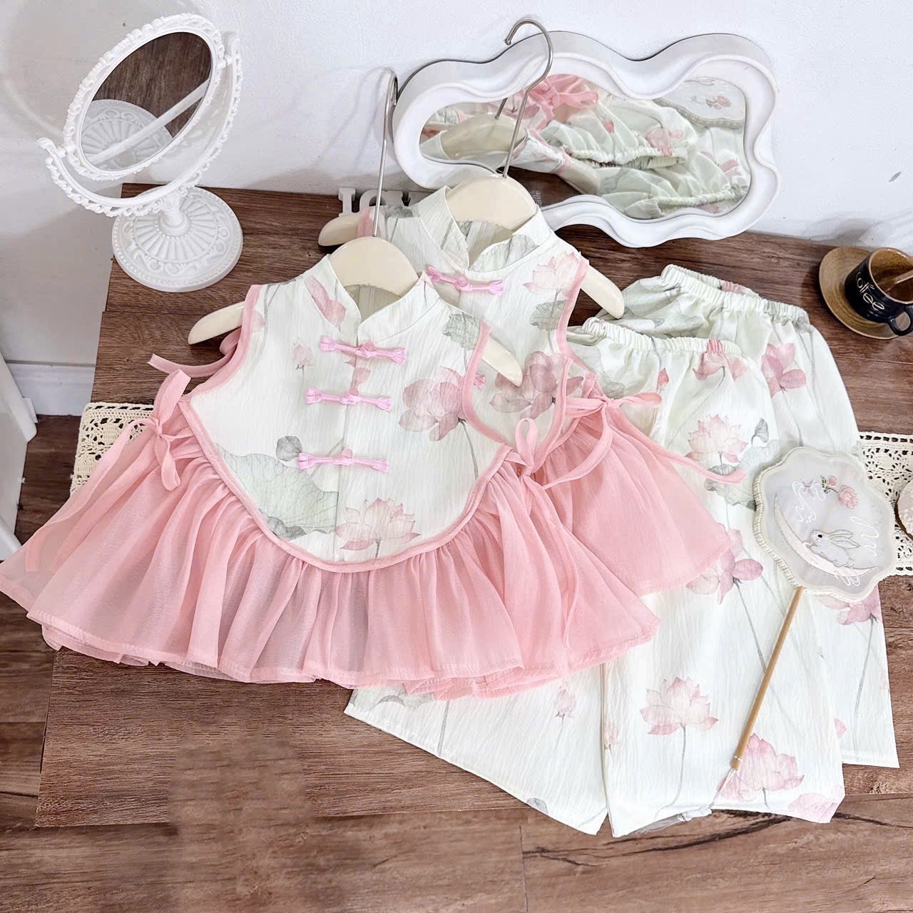 Sét bộ hoa sen trung thu bé gái