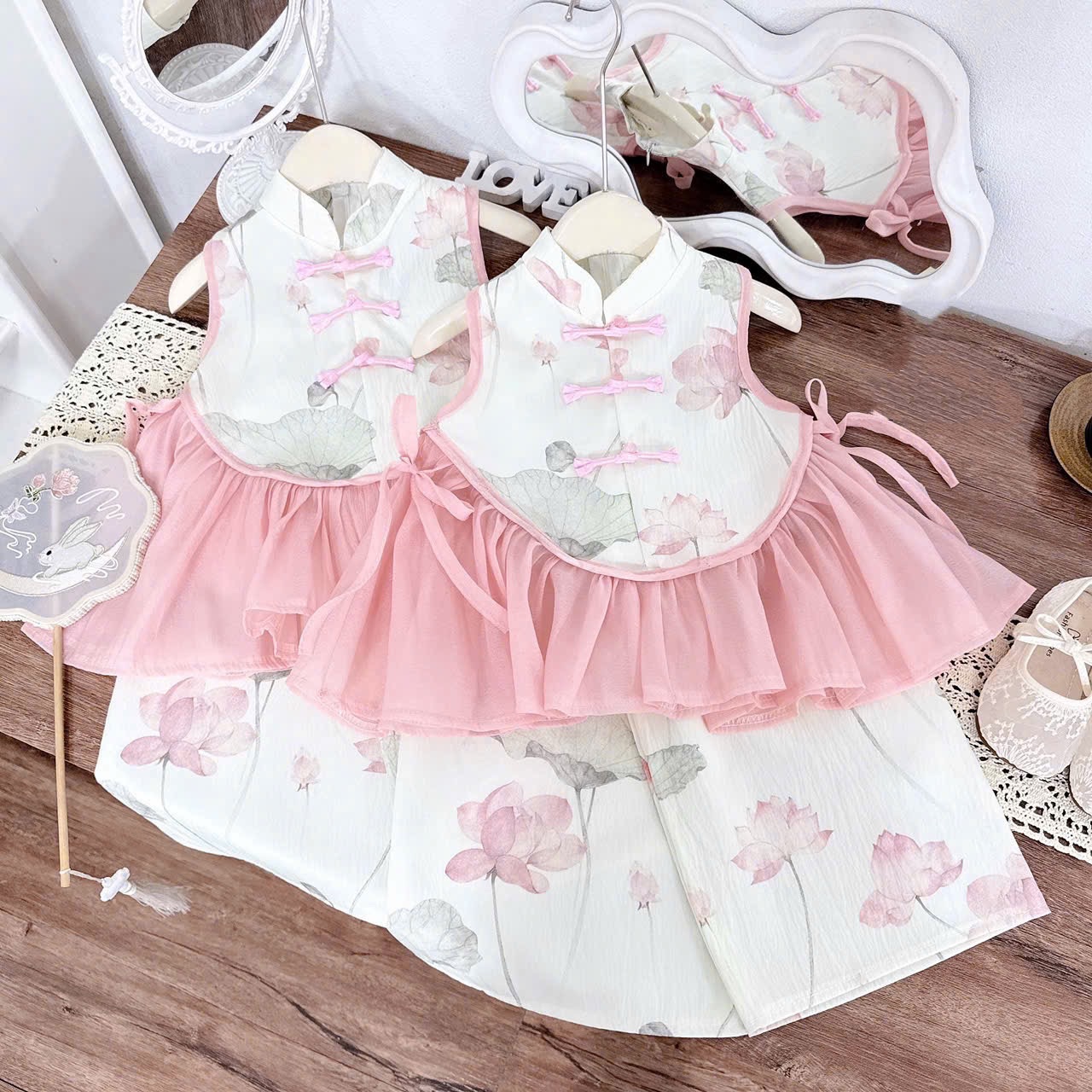 Sét bộ hoa sen trung thu bé gái