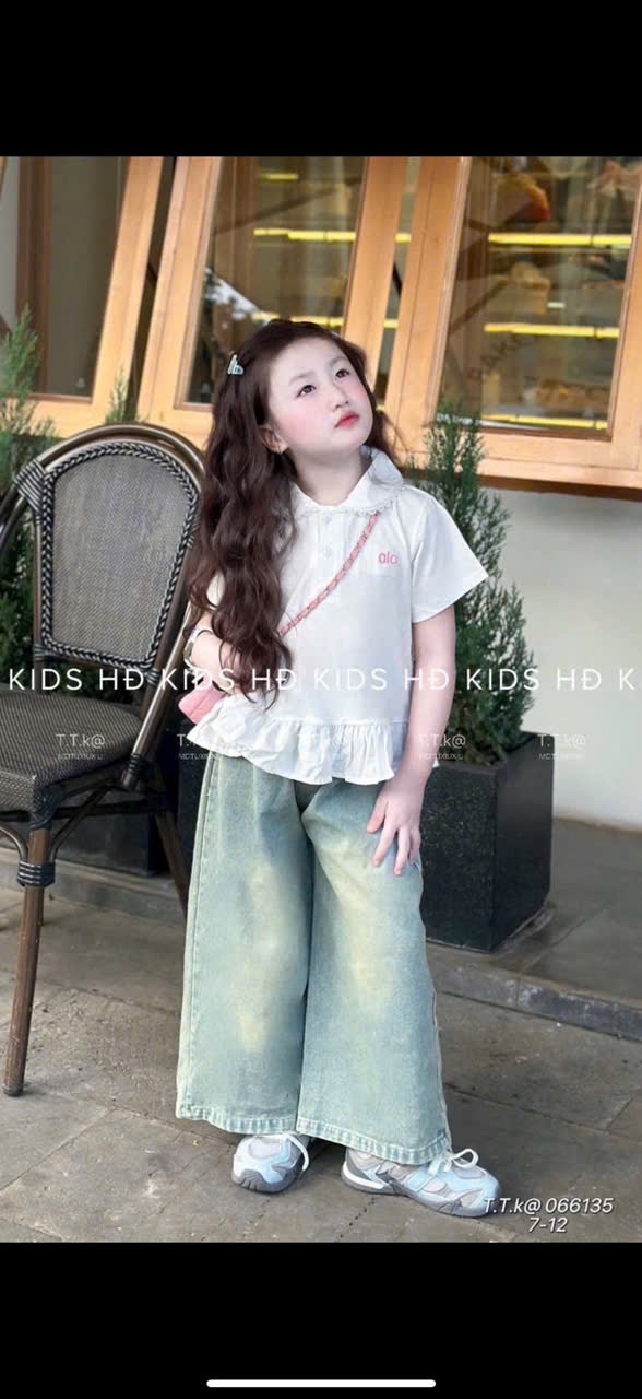 Sét áo alo cổ sen quần bò xuông bé gái