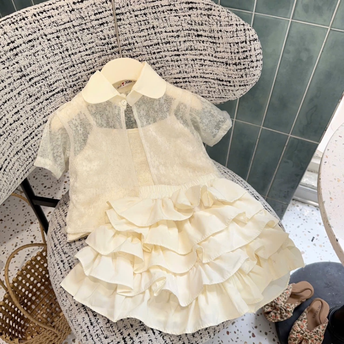 Sét ren sn 3 chi tiết bé gái