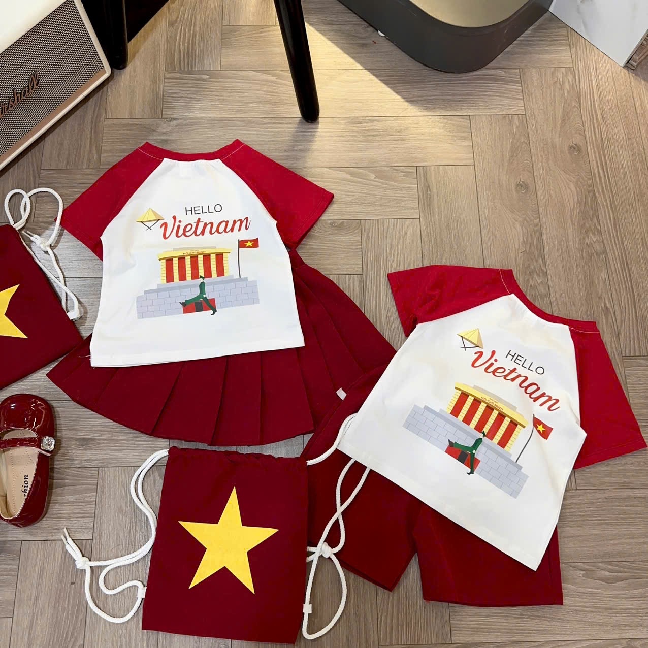 Sét 3 chi tiết em bé yêu nc cho bé trai gái