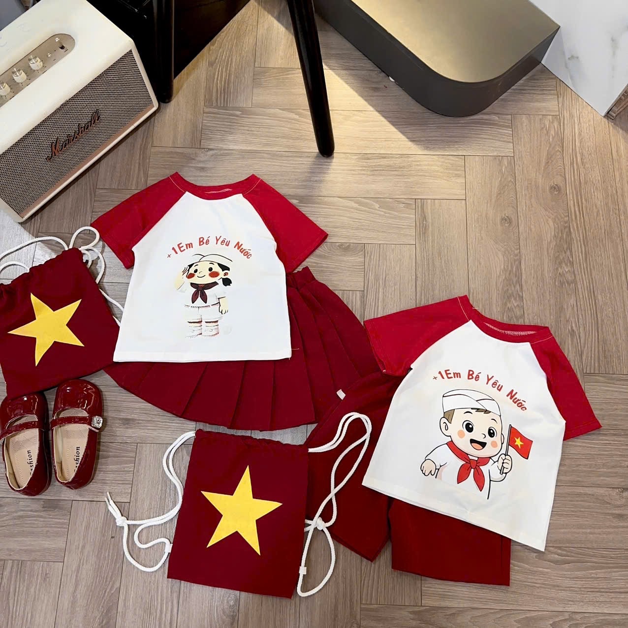 Sét 3 chi tiết em bé yêu nc cho bé trai gái