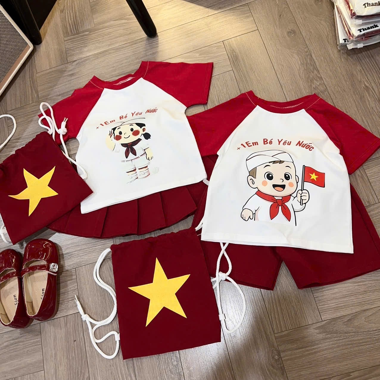 Sét 3 chi tiết em bé yêu nc cho bé trai gái