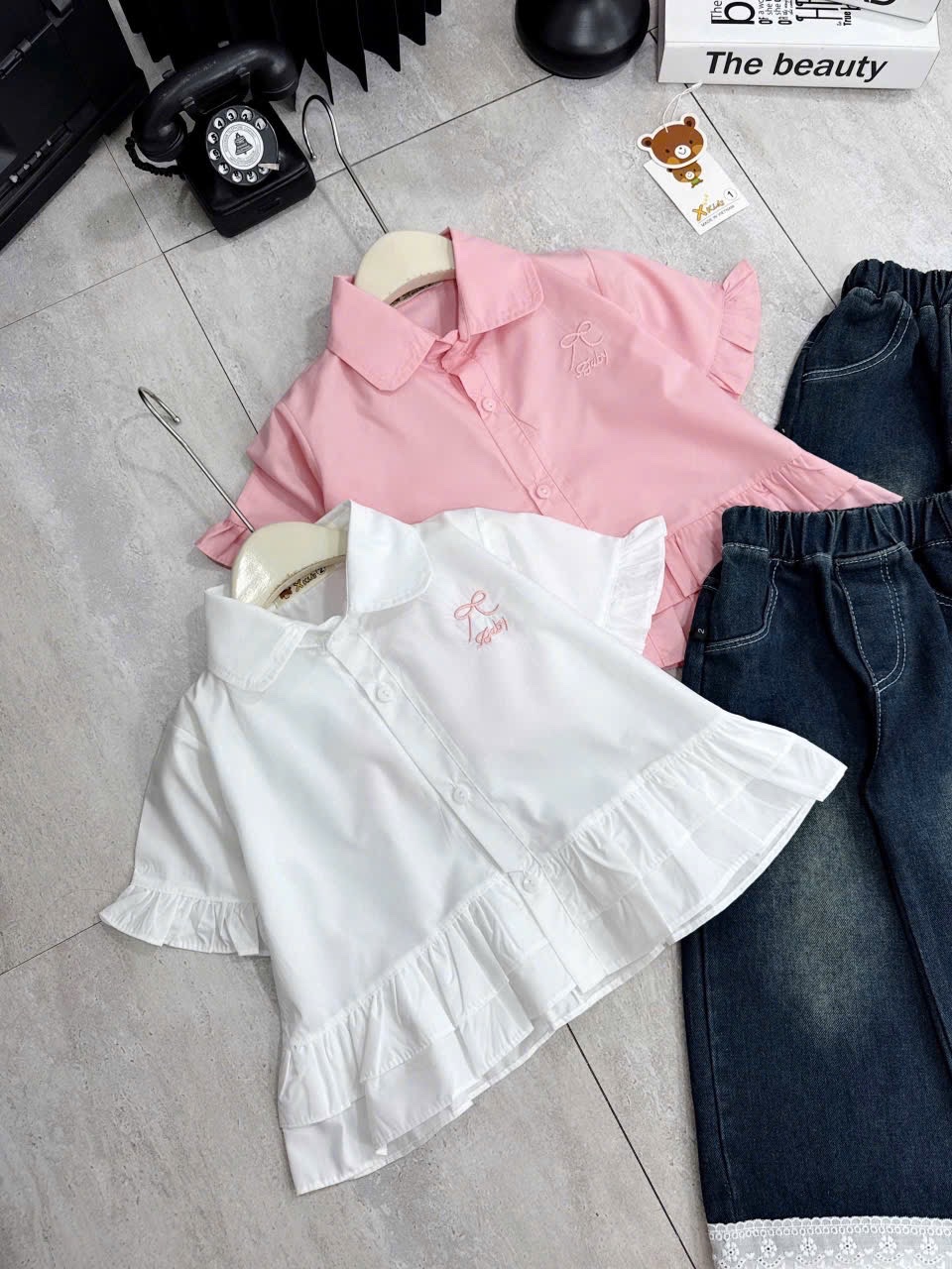 Sét áo sơ mi hồng trắng quần bò phối ren xk bé gái