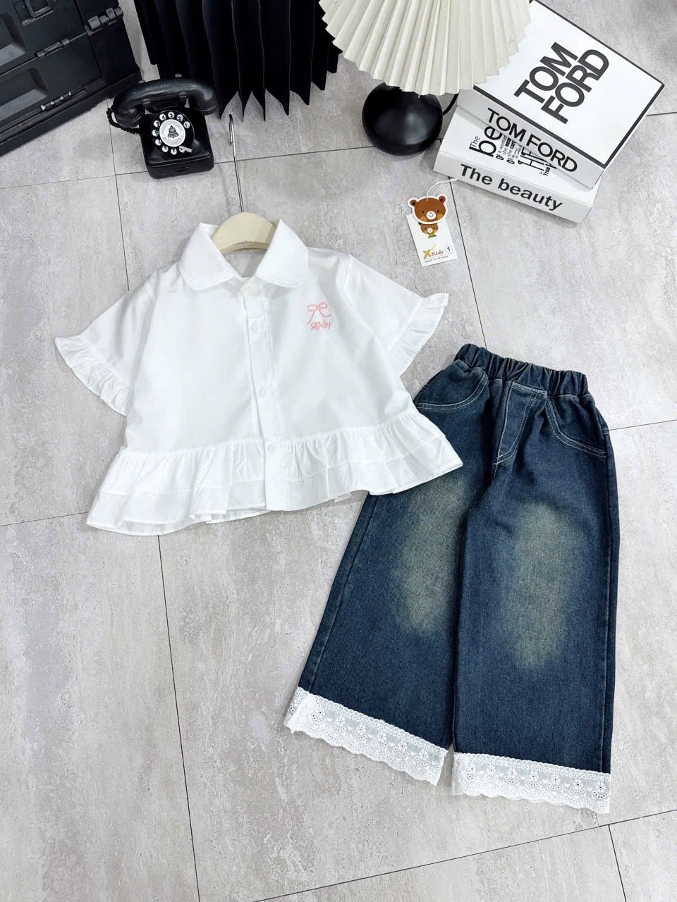 Sét áo sơ mi hồng trắng quần bò phối ren xk bé gái