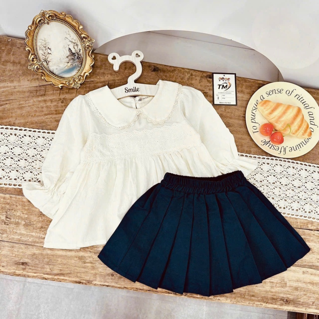 Sét áo babydoll dài tay cv đen bé gái