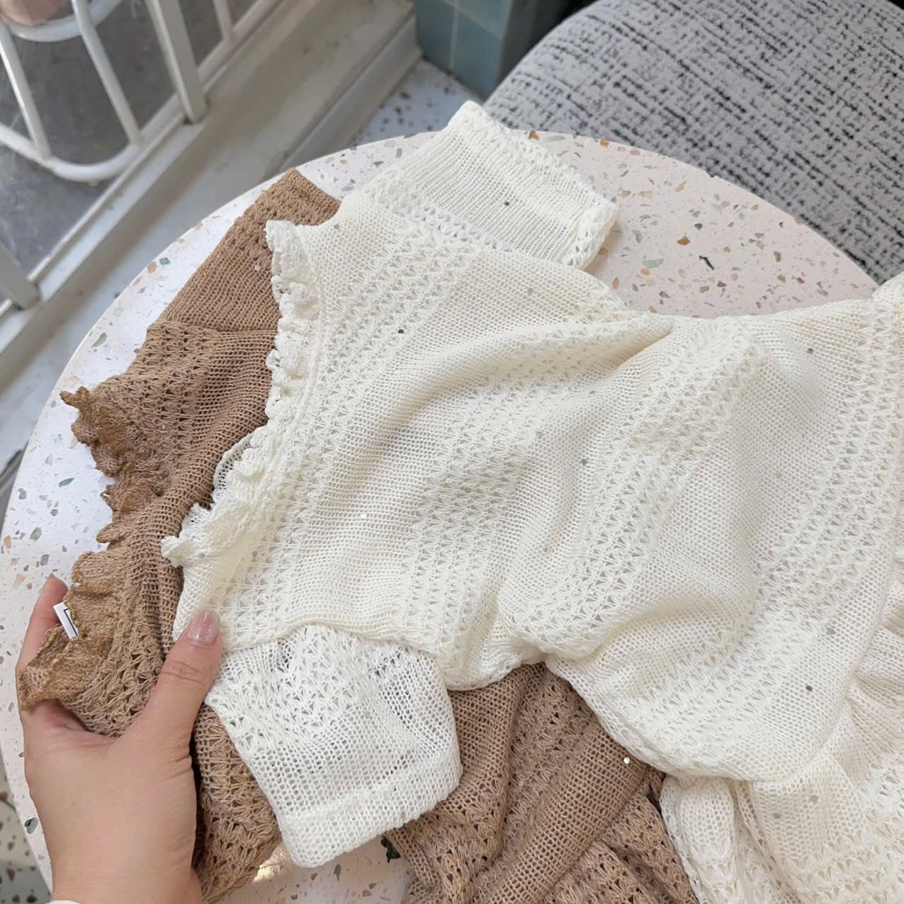 Váy len body có lót bé gái