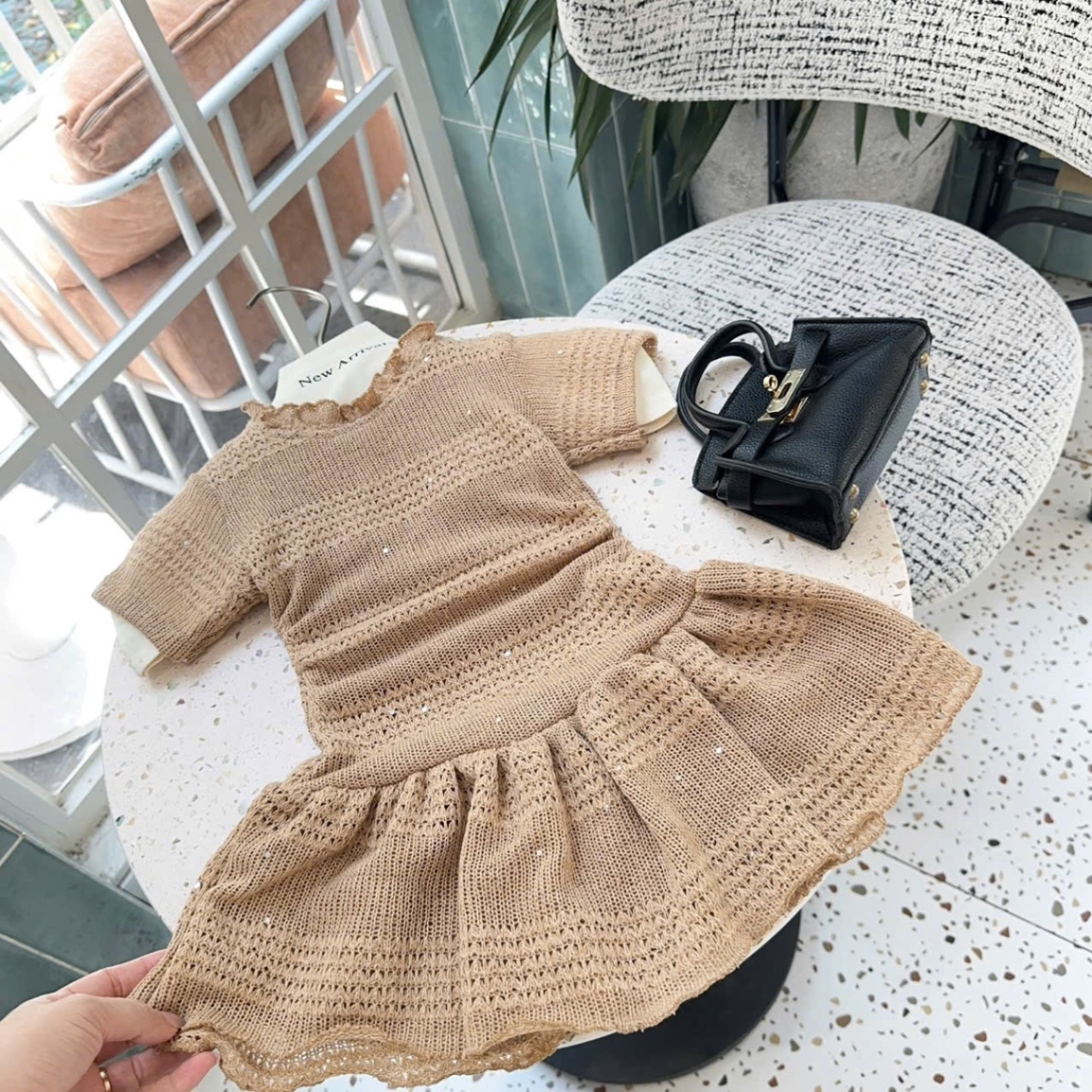 Váy len body có lót bé gái