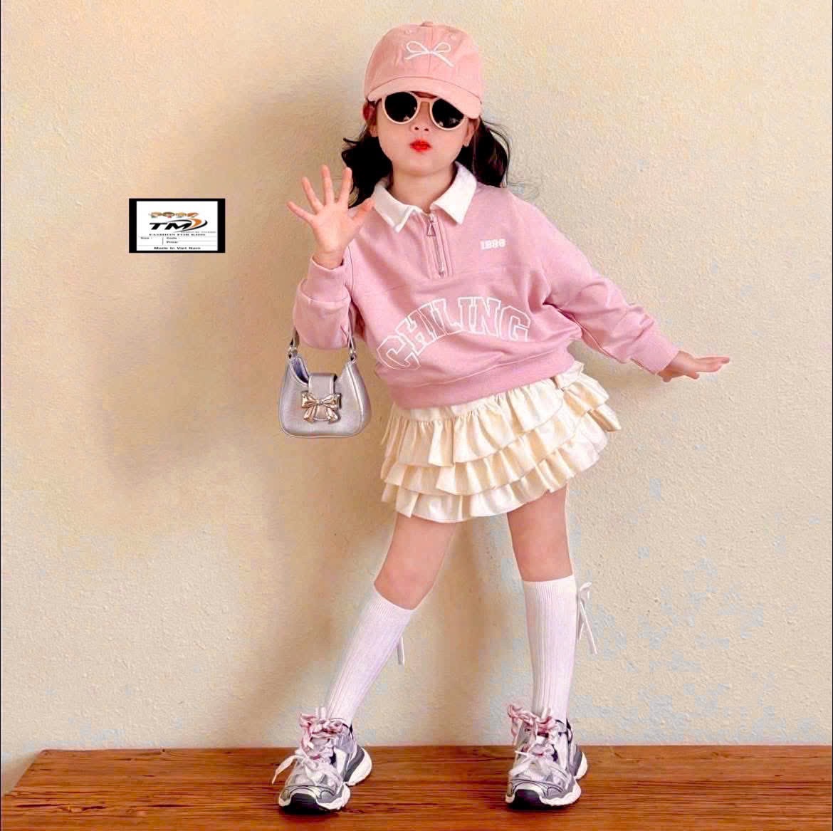 Sét áo nỉ hồng cv tầng kem bé gái