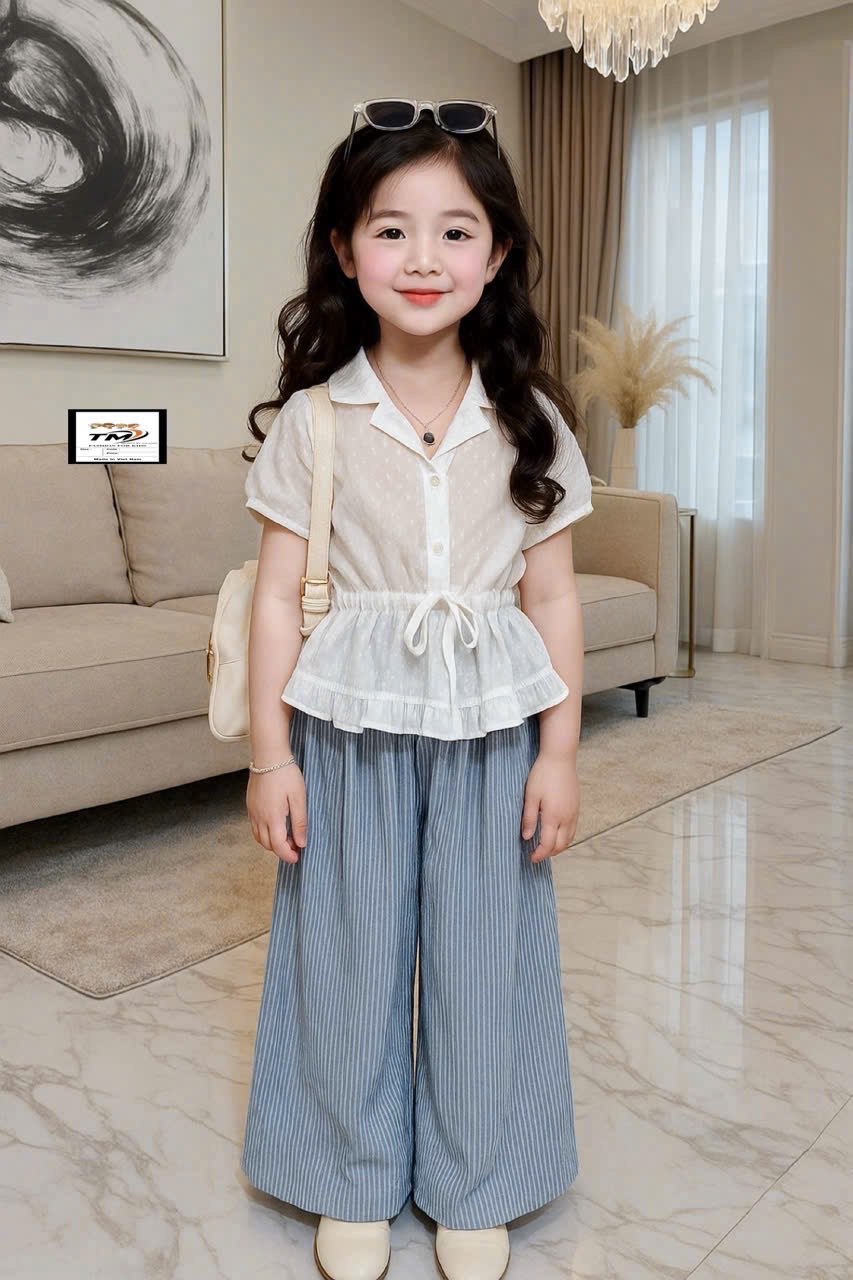 Sét áo trắng dây eo quần xuông sọc kẻ bé gái