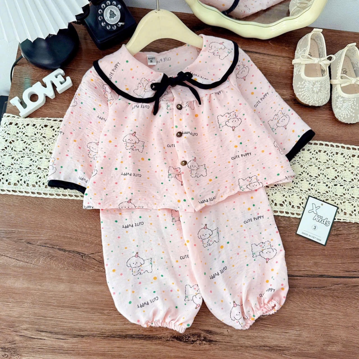 Sét pzm cổ viền đen bé gái