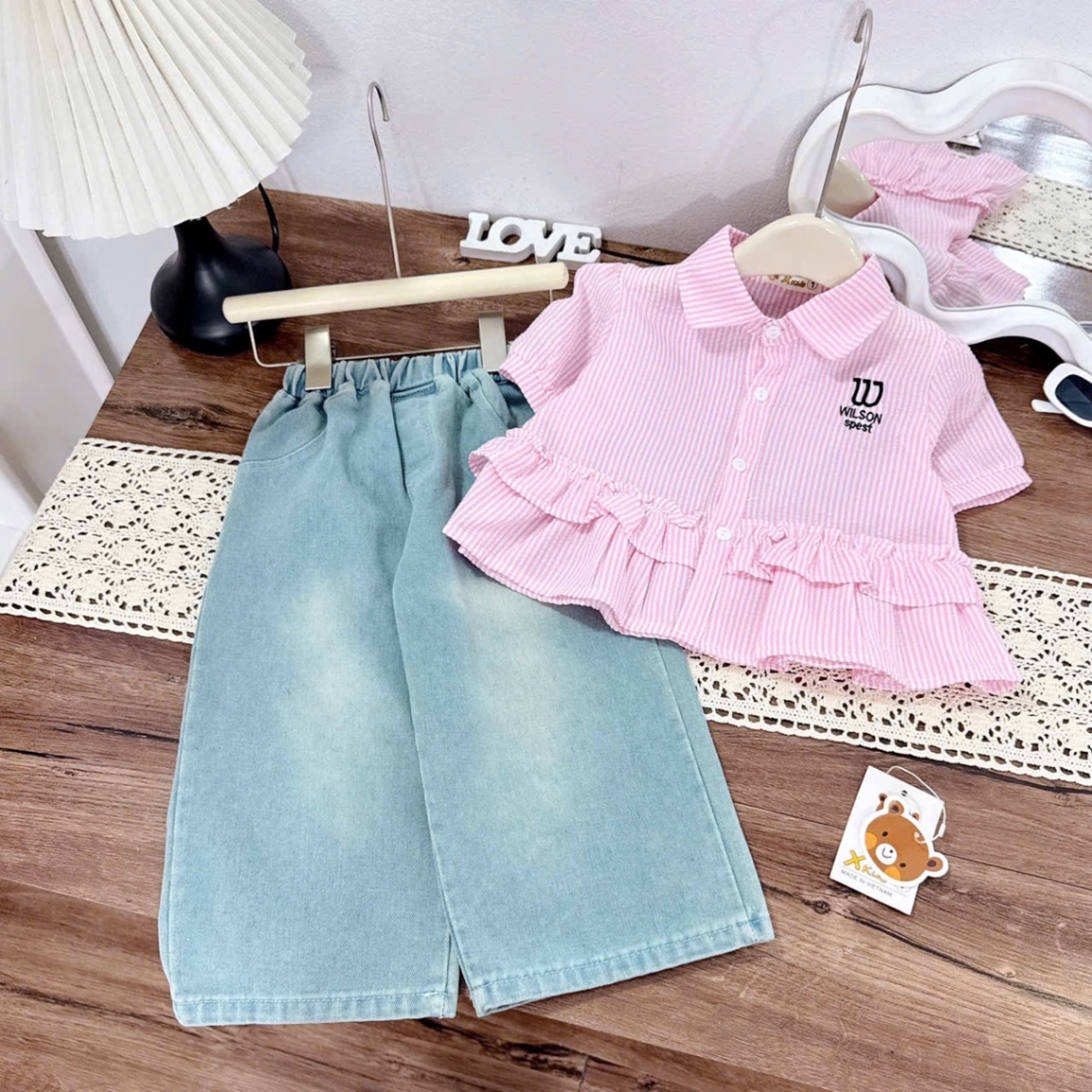 Sét sơ mi sọc w quần bò xuông bé gái