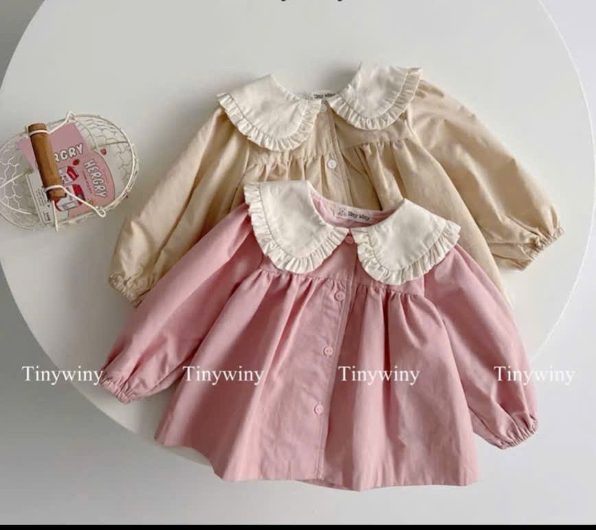 Áo kaki tai thỏ bé gái