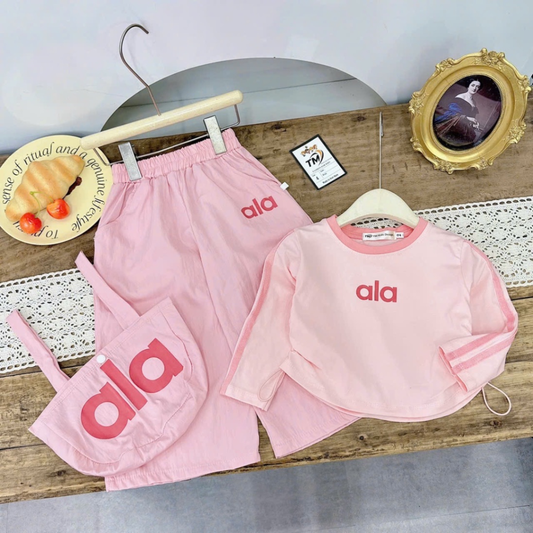 Sét bộ alo dài tay kèm túi bé gái