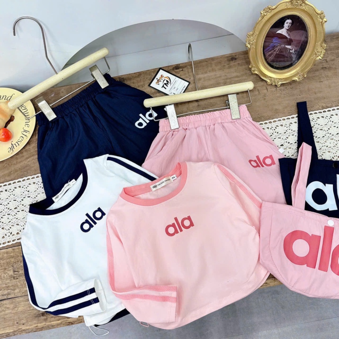 Sét bộ alo dài tay kèm túi bé gái