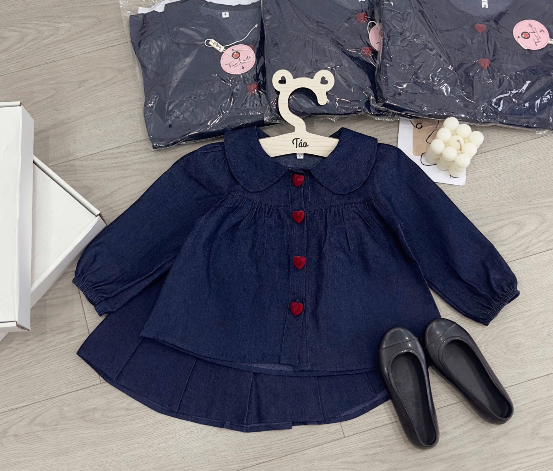 Sét bộ bò cổ sen tk cúc tim bé gái