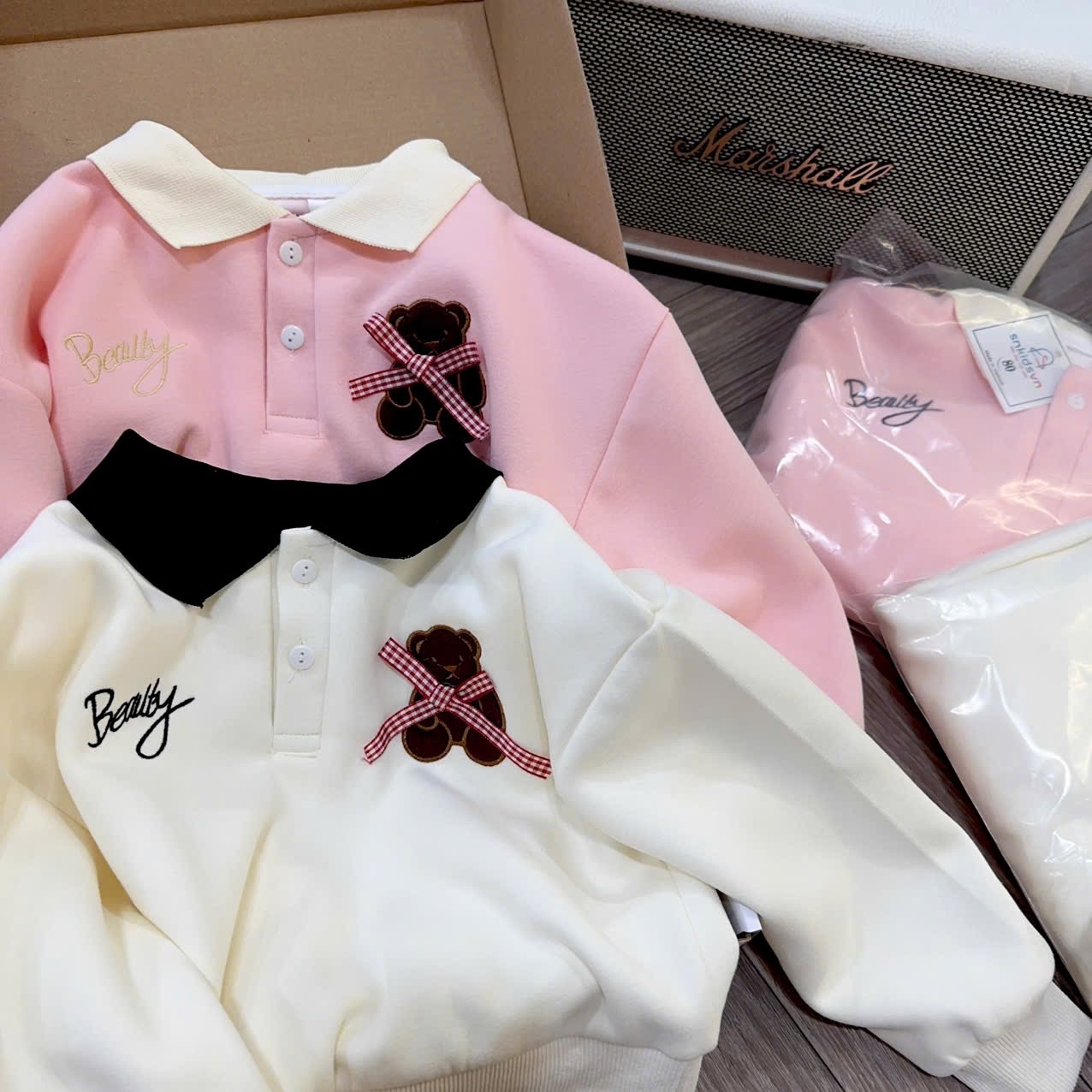Sét bộ nỉ gấu kem hồng cv dập ly bé gái