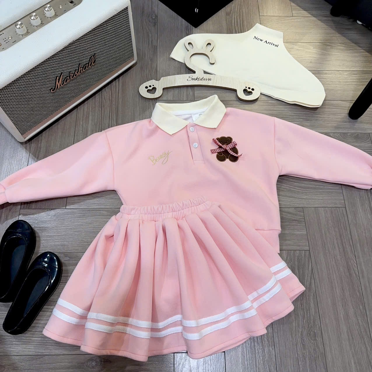 Sét bộ nỉ gấu kem hồng cv dập ly bé gái