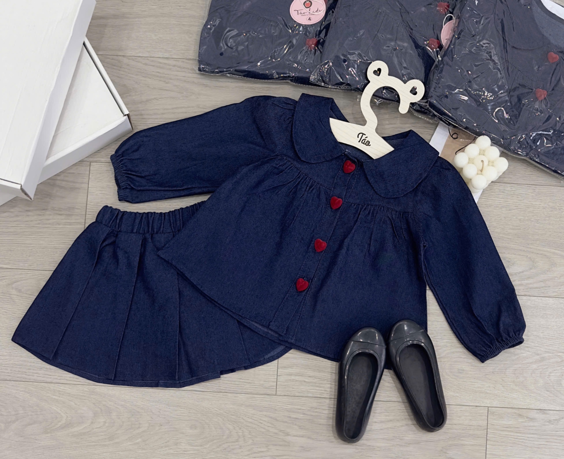 Sét bộ bò cổ sen tk cúc tim bé gái