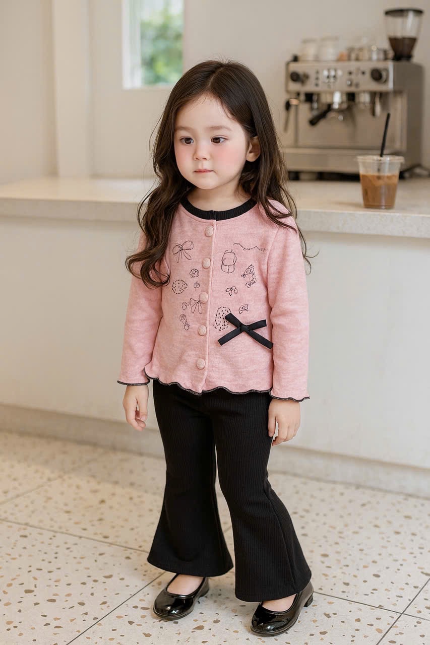 Sét áo hồng quần loe đen bé gái