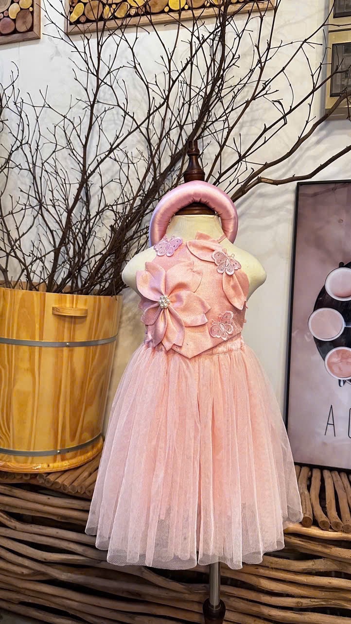 Sét yếm đính hoa cv dài kèm mấn bé gái