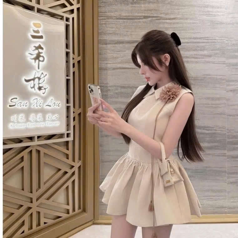 Sét váy đính hoa nâu sn bé gái