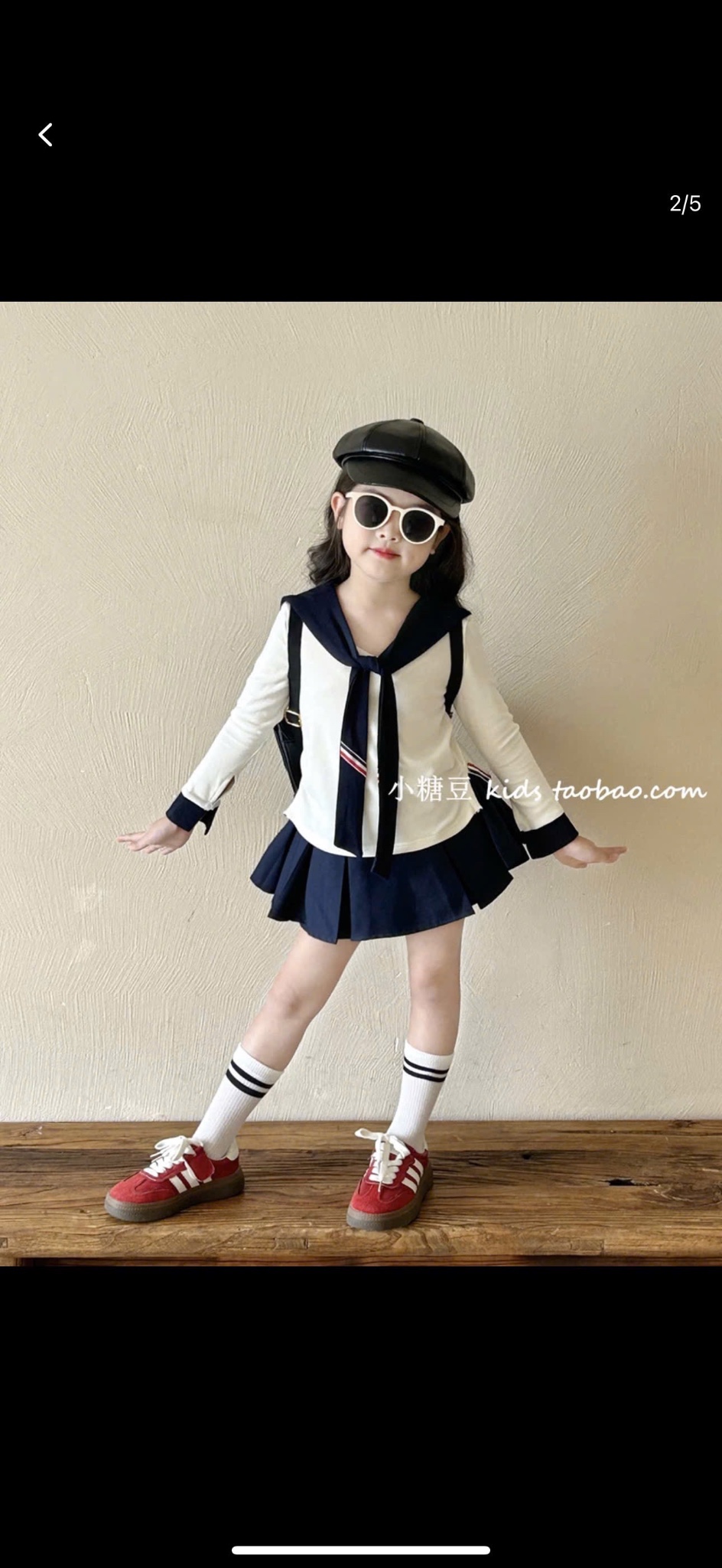 Sét áo dài tay kèm khăn và quần giả váy bé gái