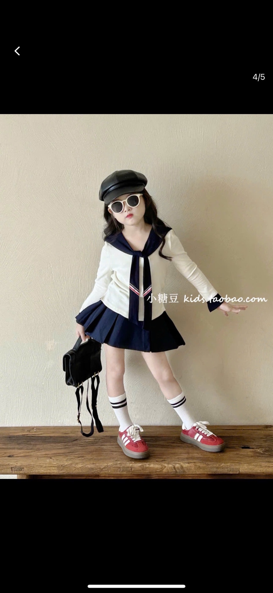 Sét áo dài tay kèm khăn và quần giả váy bé gái