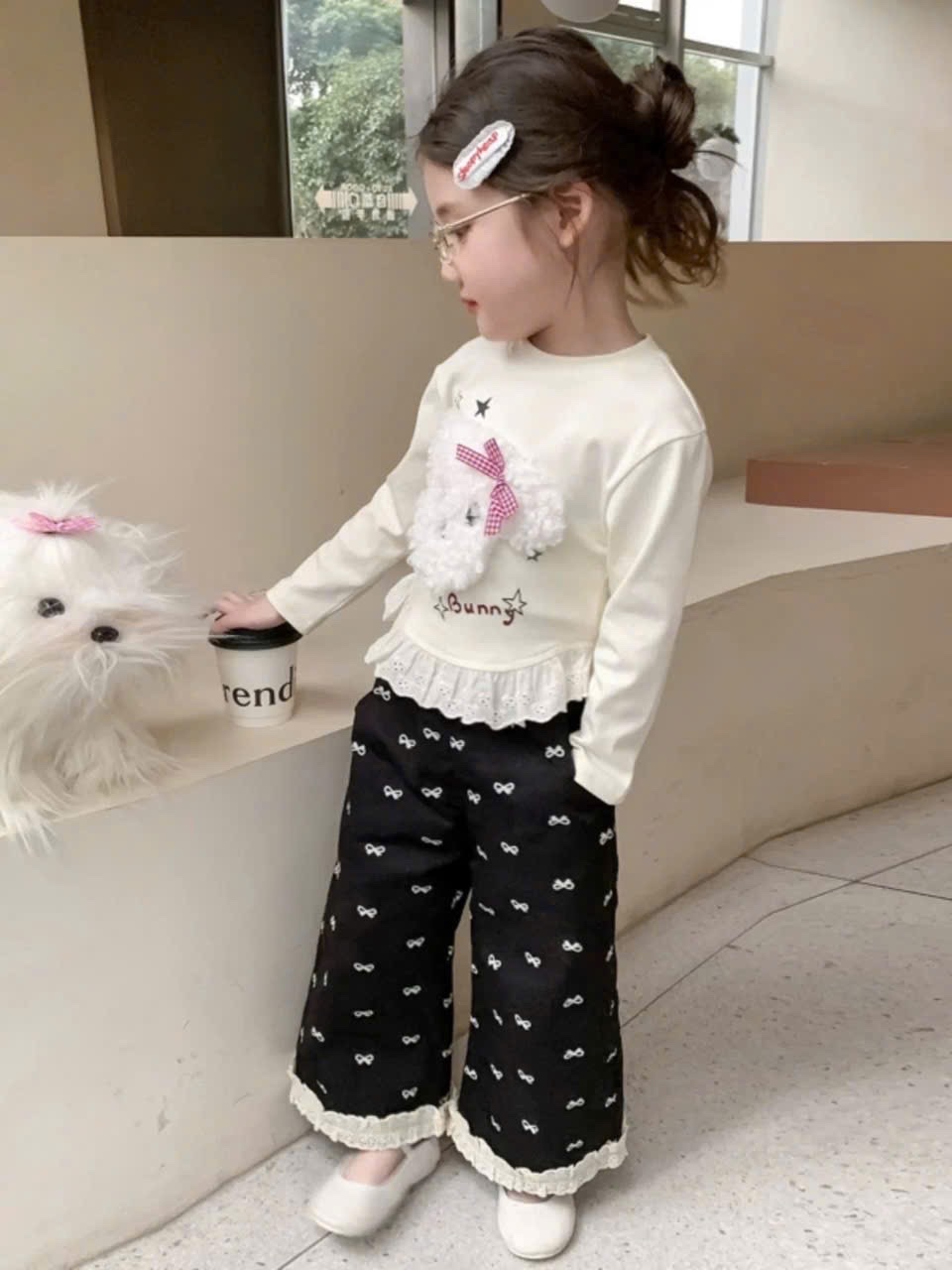 Sét bộ áo bunny quần đen nơ bé gái