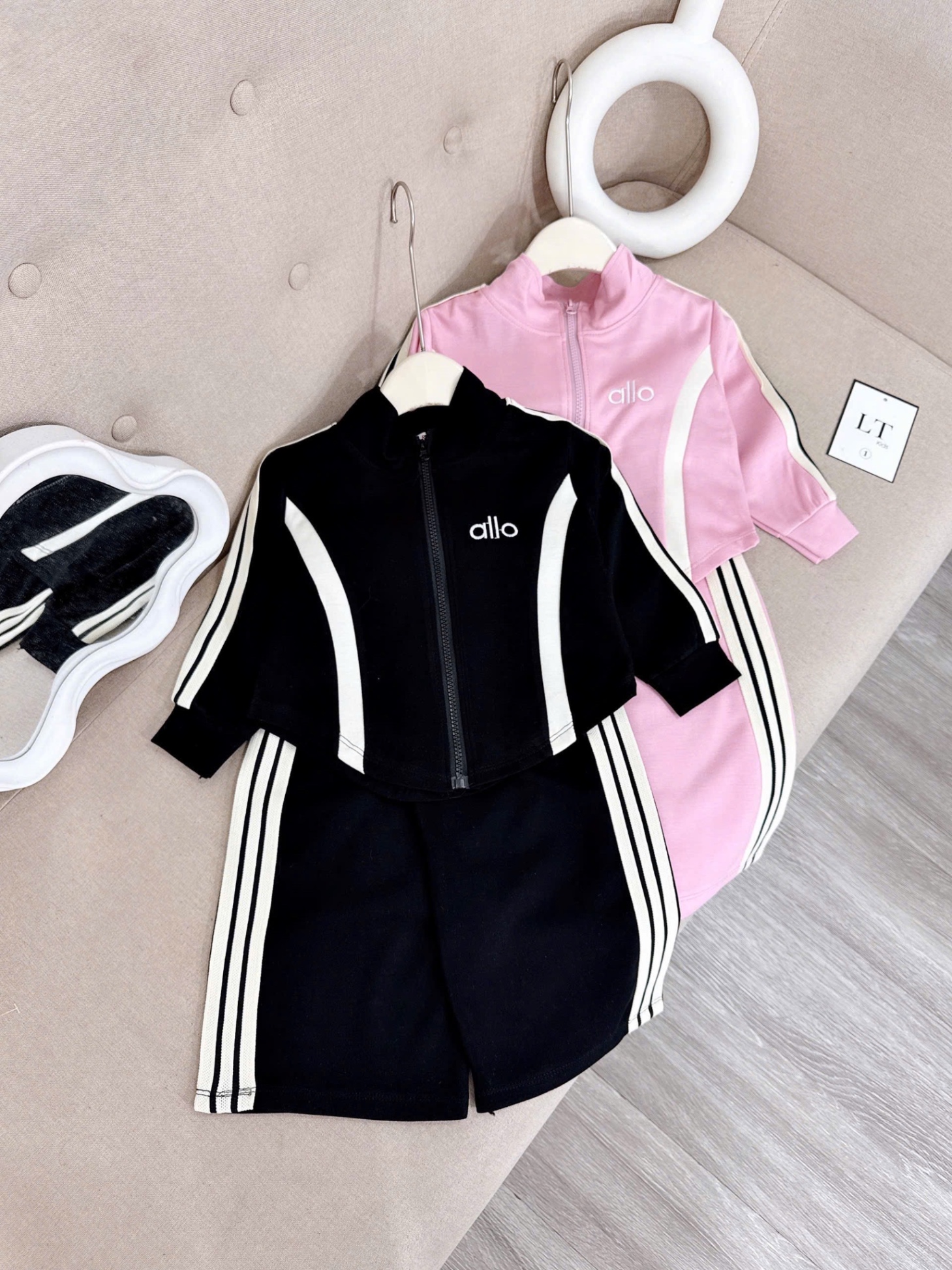 Sét bộ alo kéo khoá dài bé gái