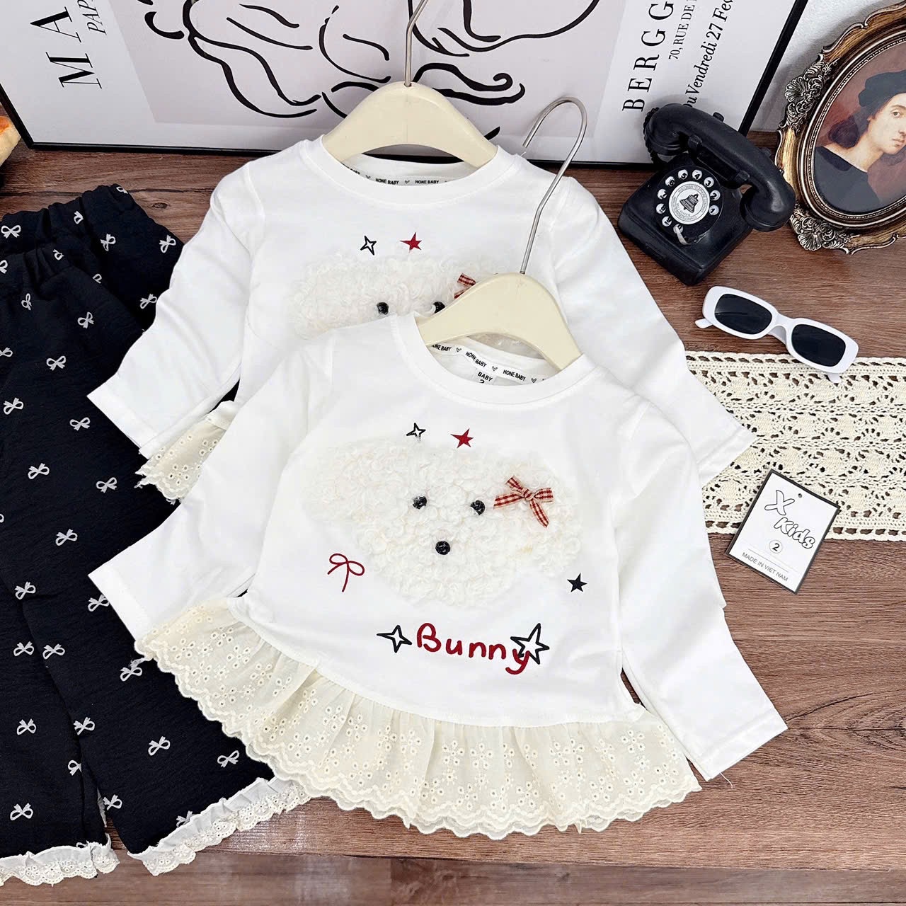 Sét bộ áo bunny quần đen nơ bé gái