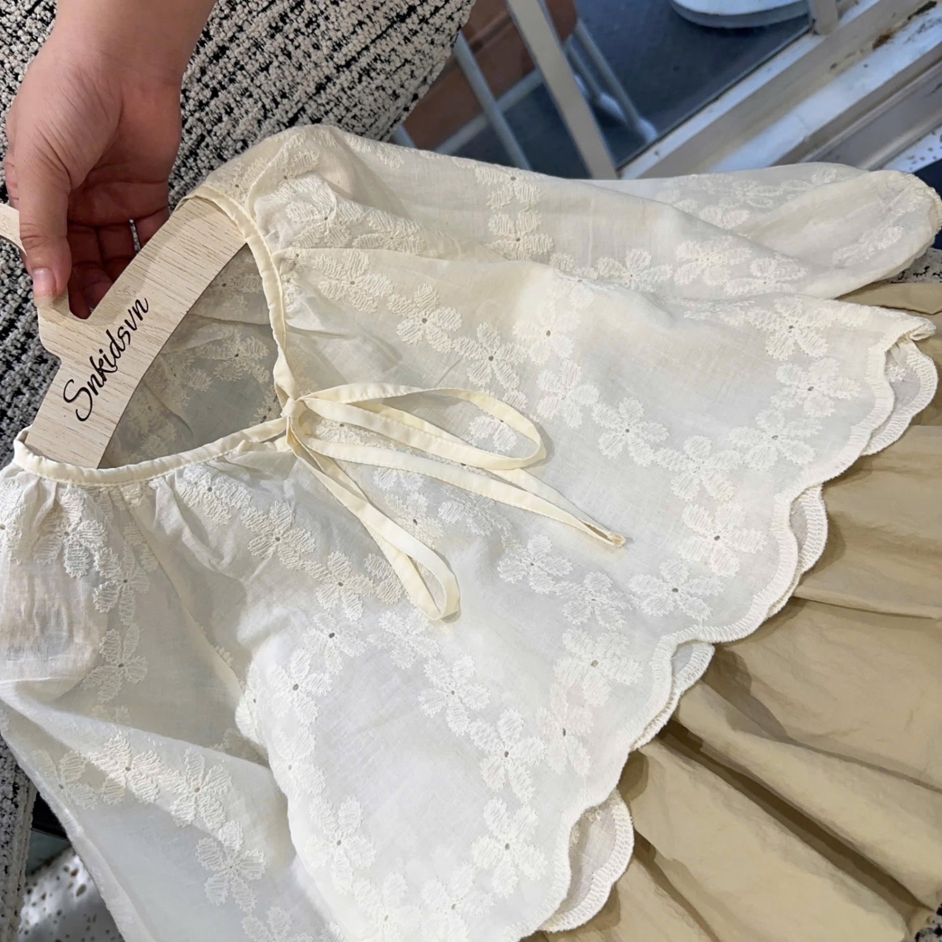 Sét áo ren boil cv bồng bé gái