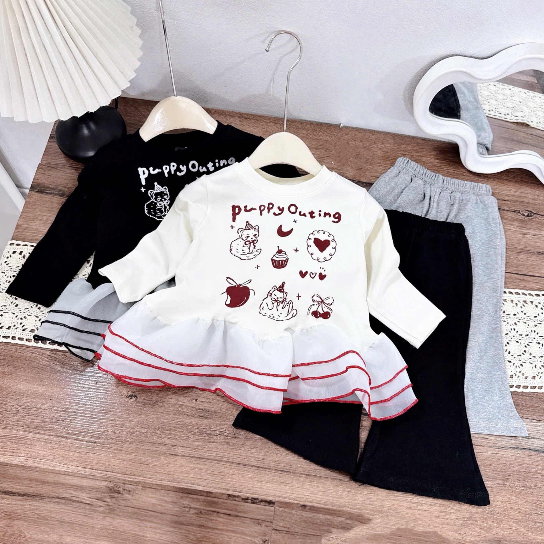 Sét áo dài tay phối thân voan quần loe bé gái