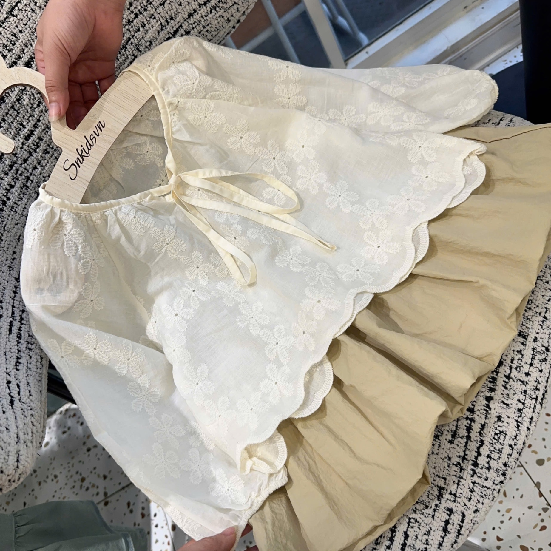 Sét áo ren boil cv bồng bé gái