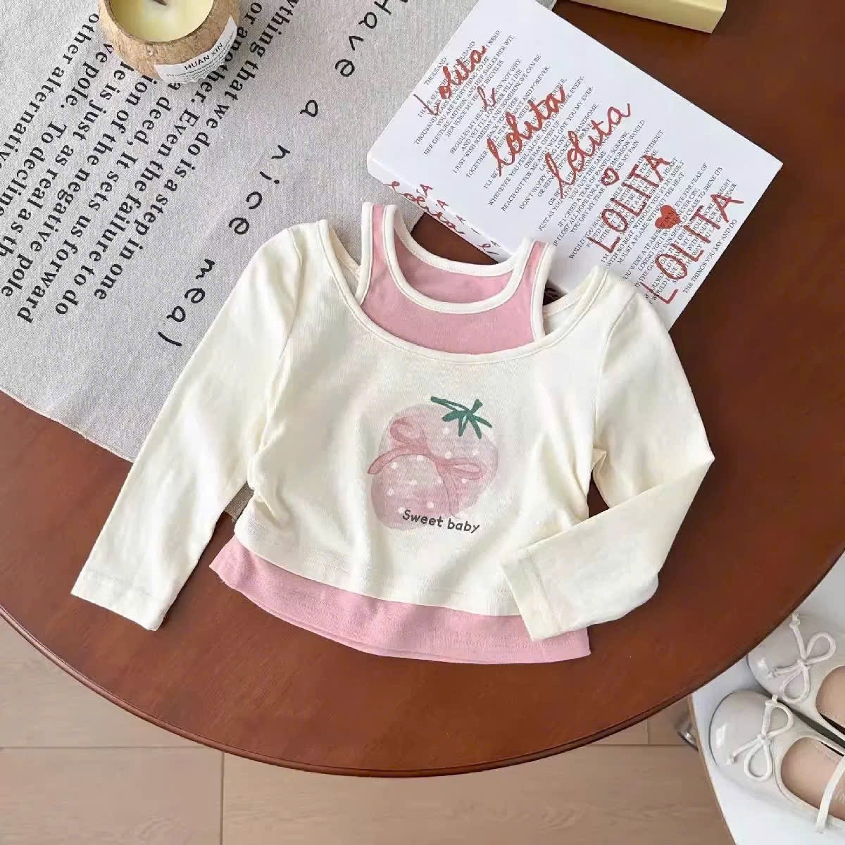 Sét áo rút sườn cổ yếm quần xuông lt bé gái